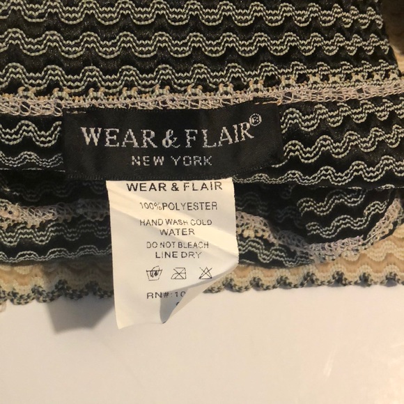 Skirt - Picture 3 of 3